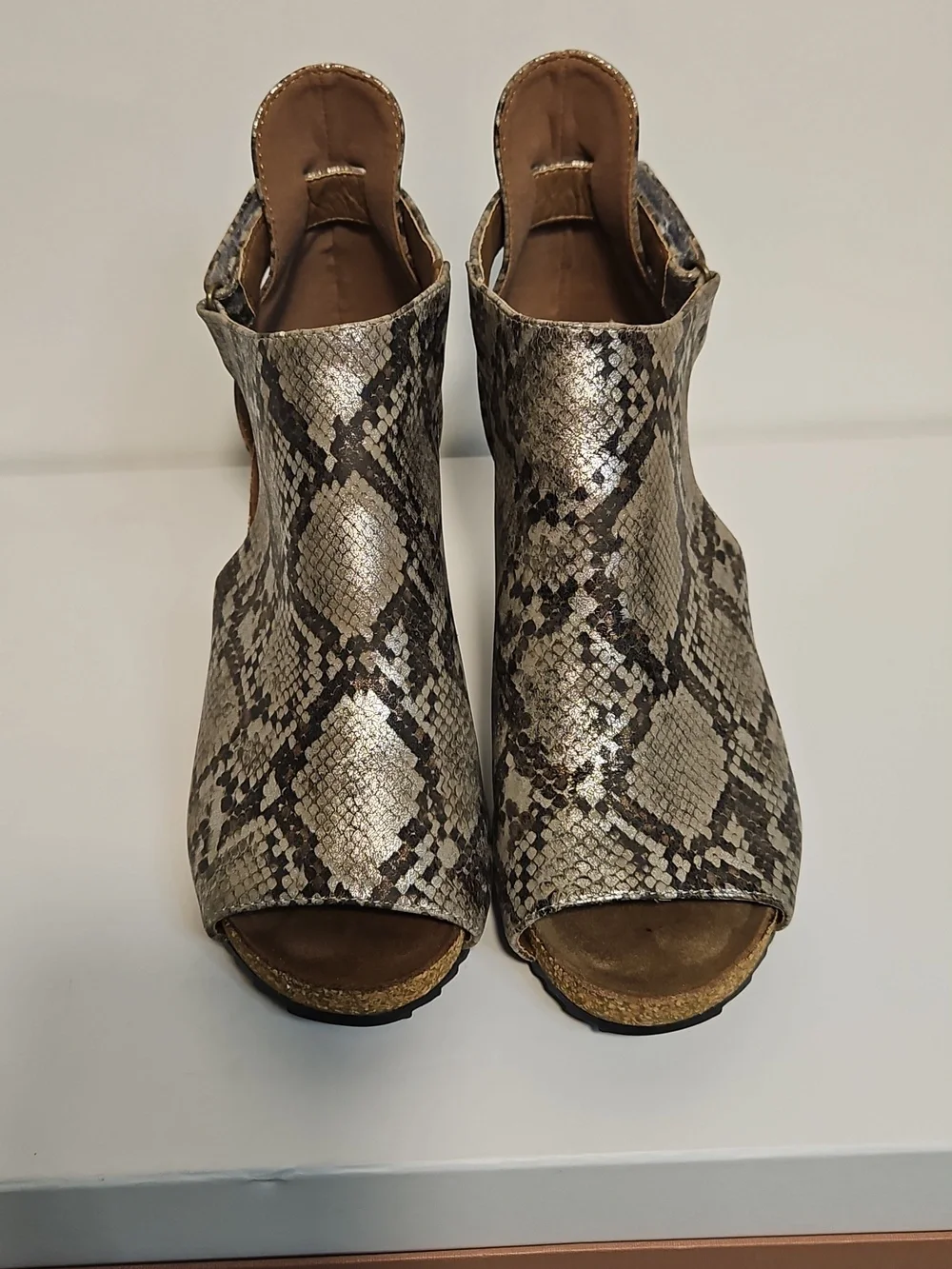Corkys Wedge Peep-Toe Shoes - Metallic Brown Snakeskin Size 7